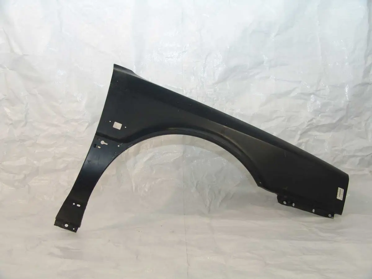 RENAULT-21-1735079763